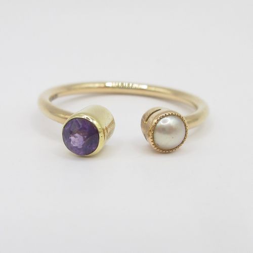 Amethyst and Pearl Toi Et Mois Ring