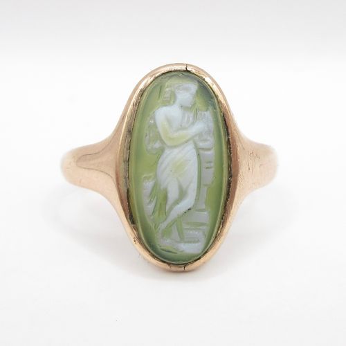 Antique Green Cameo Ring