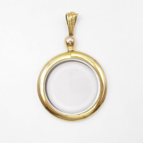 Antique Gold Glass Locket with Screw Top Bail Closure
